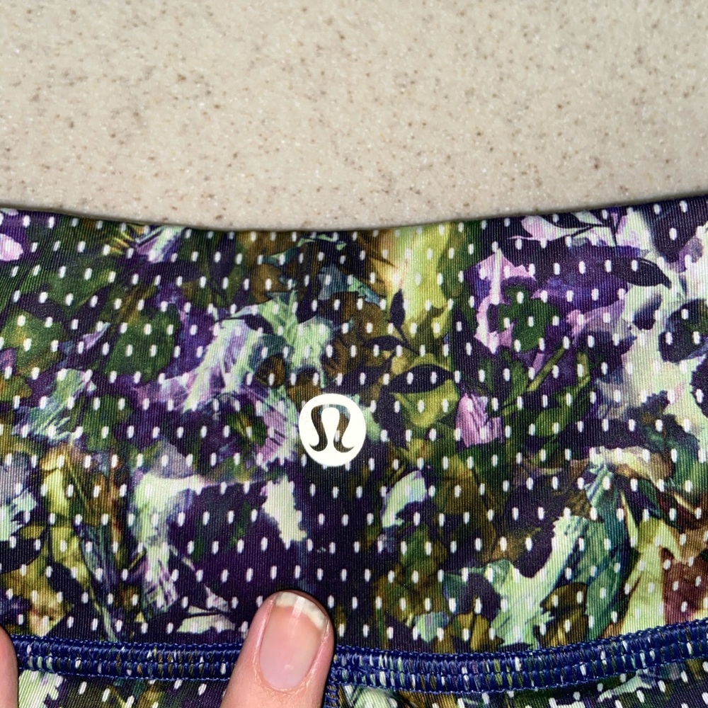 LULULEMON LEGGINGS